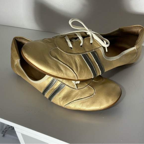 Sesto Meucci Leather Metallic Gold Lace Up Sneakers with Dark Stripes - Picture 2 of 16